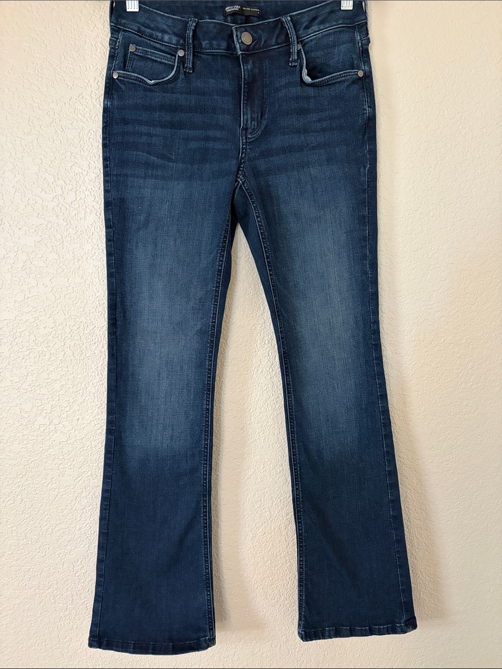 Vera Wang Dark Blue Mid-Rise Flare Jeans